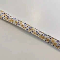 Kiss & Cry Angels Handles Accessory For Skate Tote -M & M Skatewear Shop Handle Floral Light 750x 960aea76 77f3 43f6 98cb aa76aae6ff4a